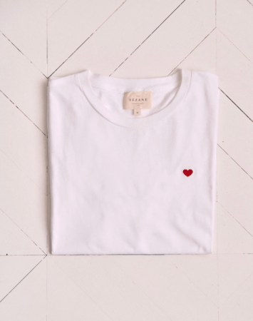 The Curator: Budget-friendly Valentine’s Day gifts under $50 she’ll love插图10