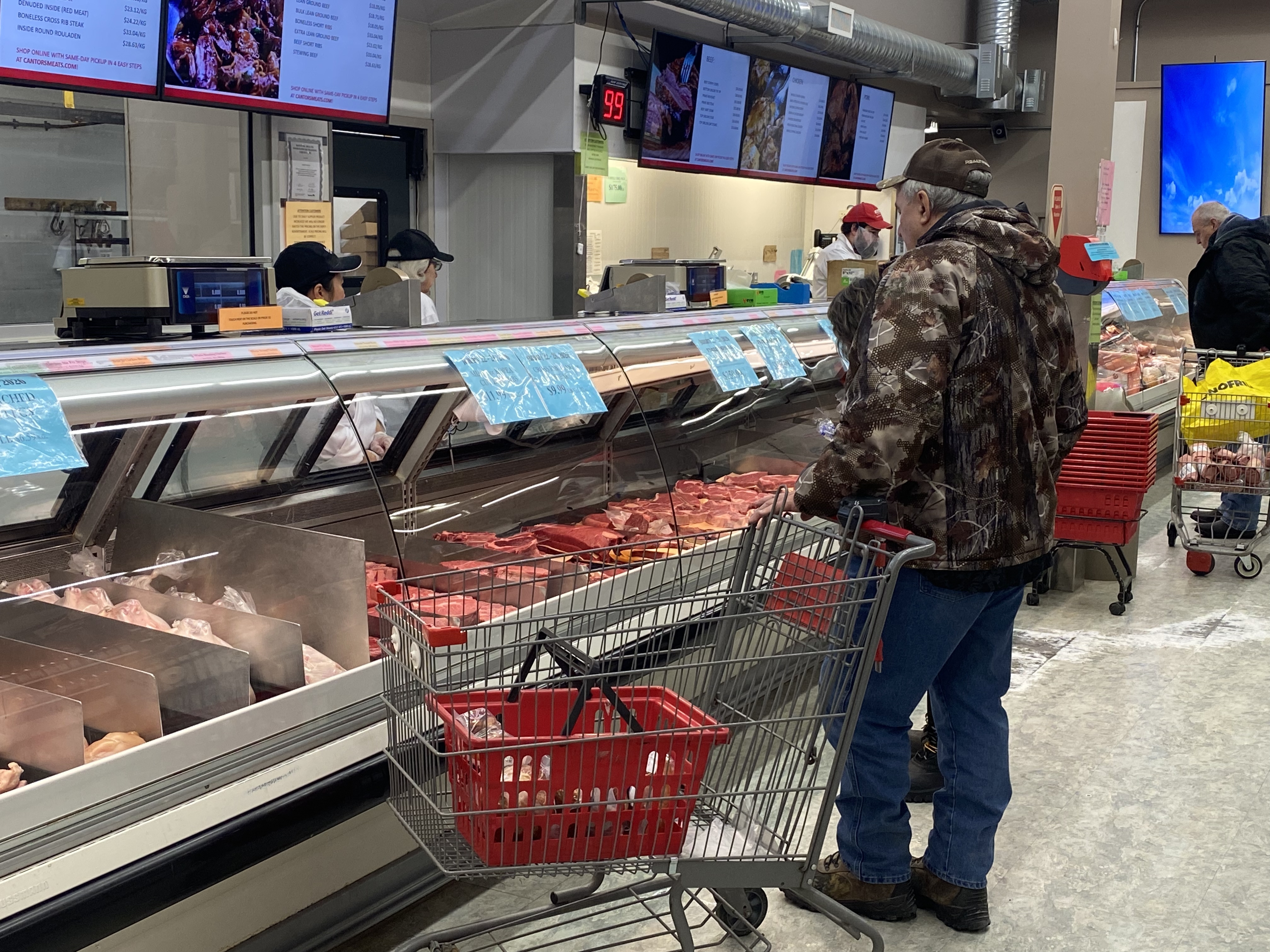 Жителите на Манитоба приветстват увеличаването на отстъпката на GST, въпреки че много от тях няма да се възползват