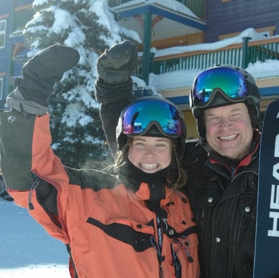 Канадски отбор баща дъщеря от Британска Колумбия изминава разстоянието за