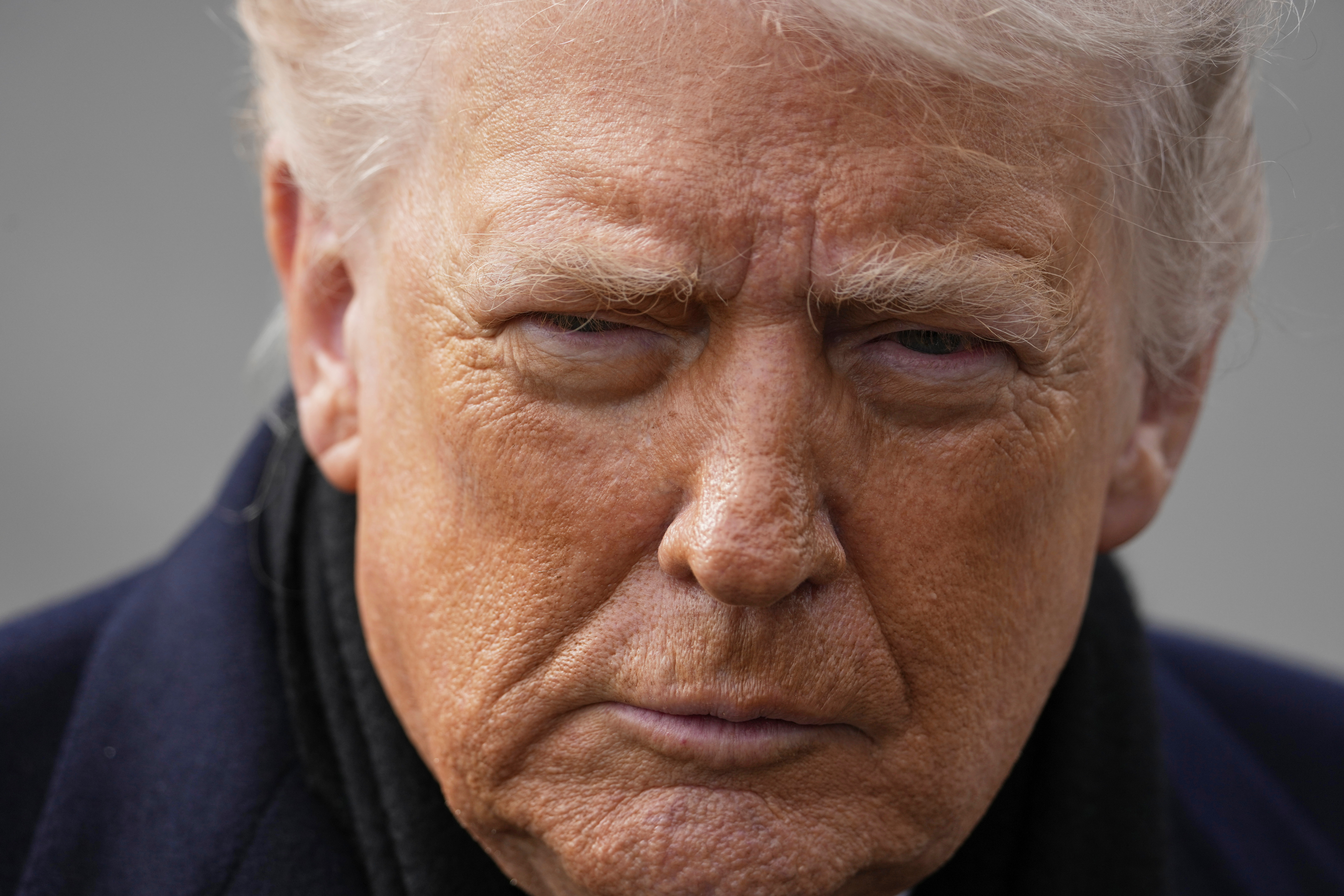 Относно Гренландия Тръмп казва, че няма „задължение“ да търси мир, докато Европа се подготвя