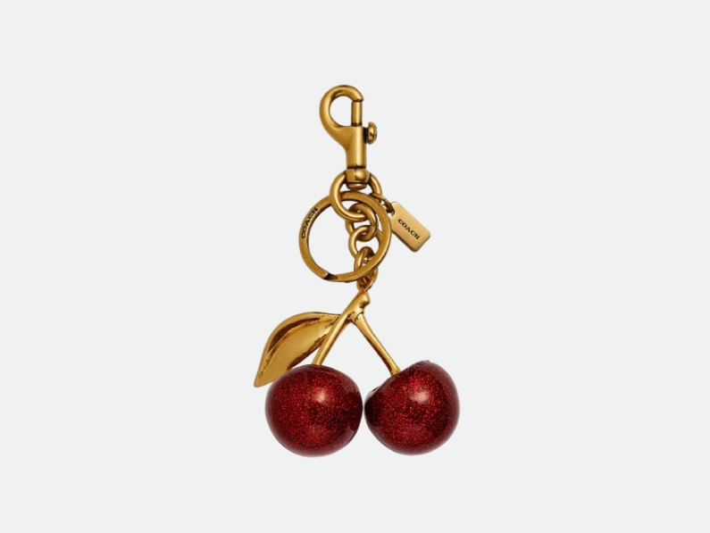 These petite gems from Aritzia, Coach, Kate Spade, and more let you give your bag a little touch that’s as unique as you are.