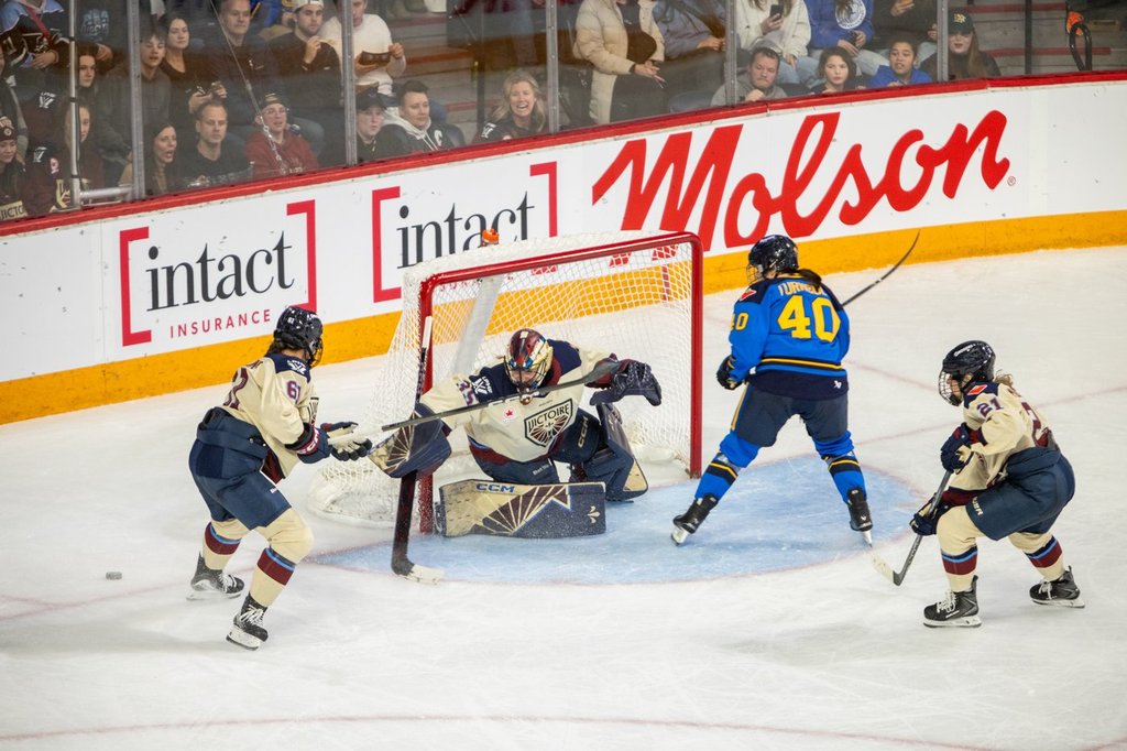 ХАЛИФАКС – Очите на 13 годишната Ади Кийс светнаха когато