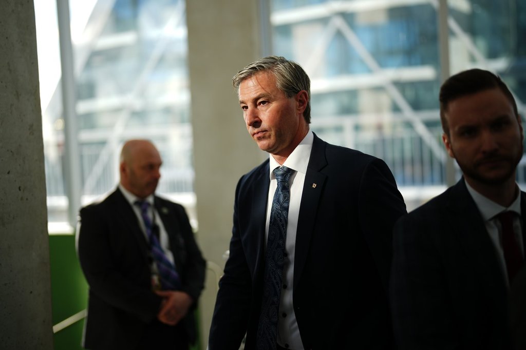 NDP критикува премиера Тим Хюстън за мълчанието по време на изслушванията за цените на електроенергията