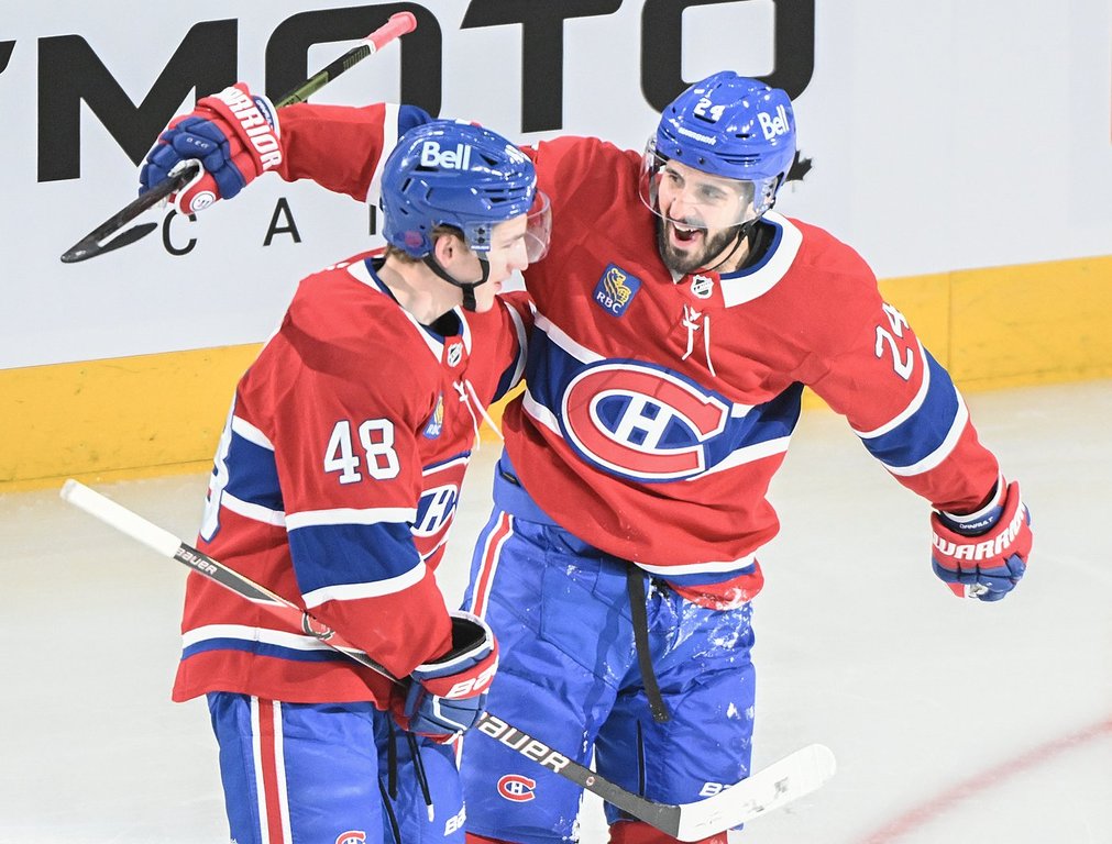 ‘it’s In My Dna’: Danault Back Loving Hockey Life With Canadiens - Beritaja