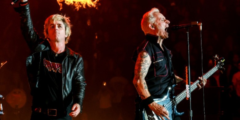 Green Day targets ICE, Stephen Miller with lyric change before Super Bowl