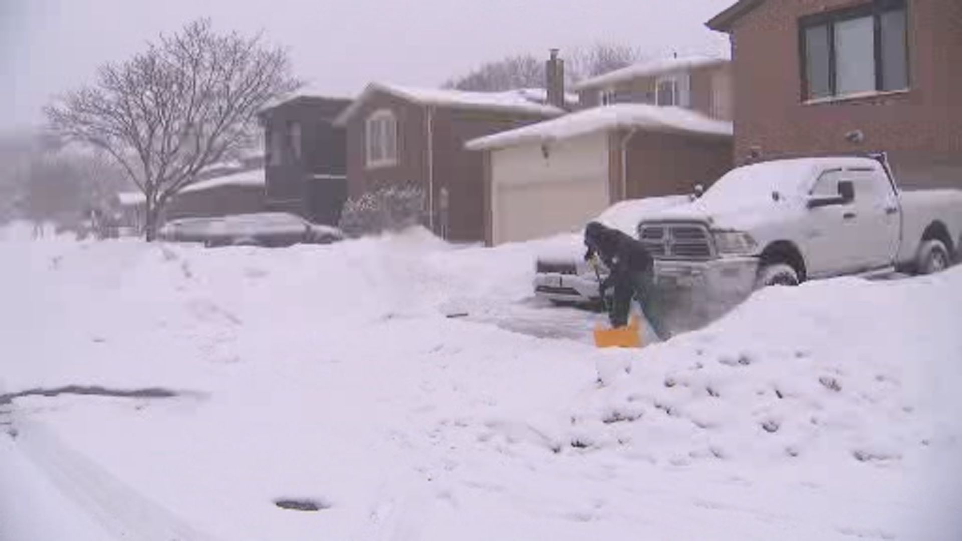 Чукове за зимна буря GTA; снегът може да достигне до 40 см