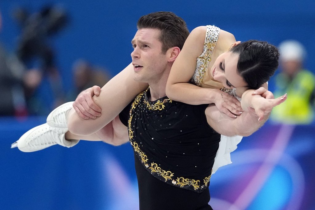 Надеждите на Канада за медали претърпяха удар в отборното състезание