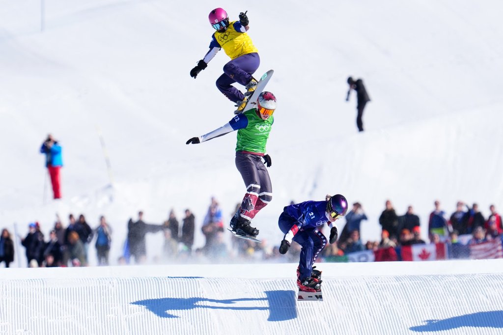 ЛИВИНЬО – Олимпийското състезание по сноуборд крос на канадката Одри