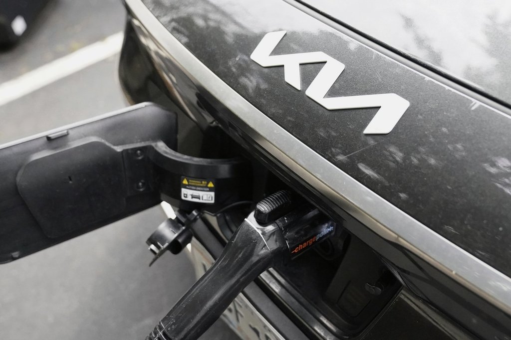 Възродената федерална програма за отстъпки за електрически превозни средства трябва