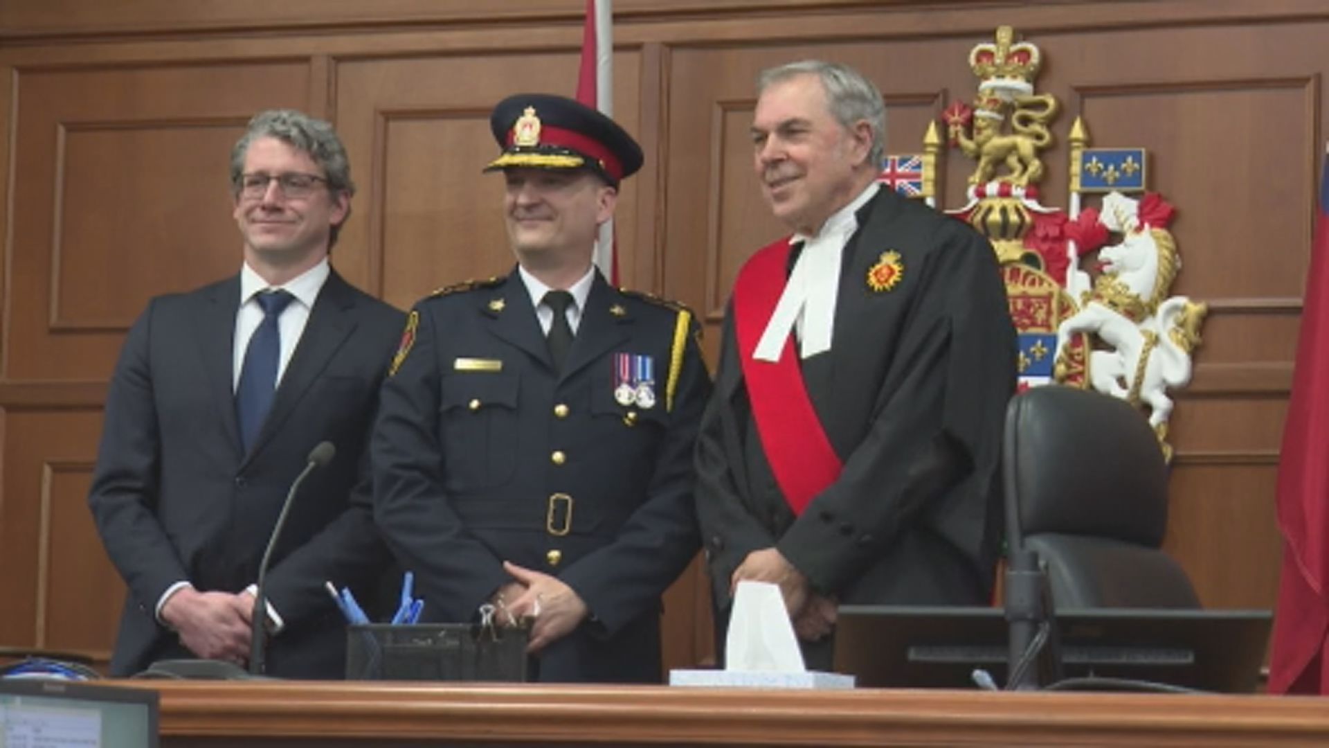 Новият началник на полицията в Кингстън официално положи клетва във