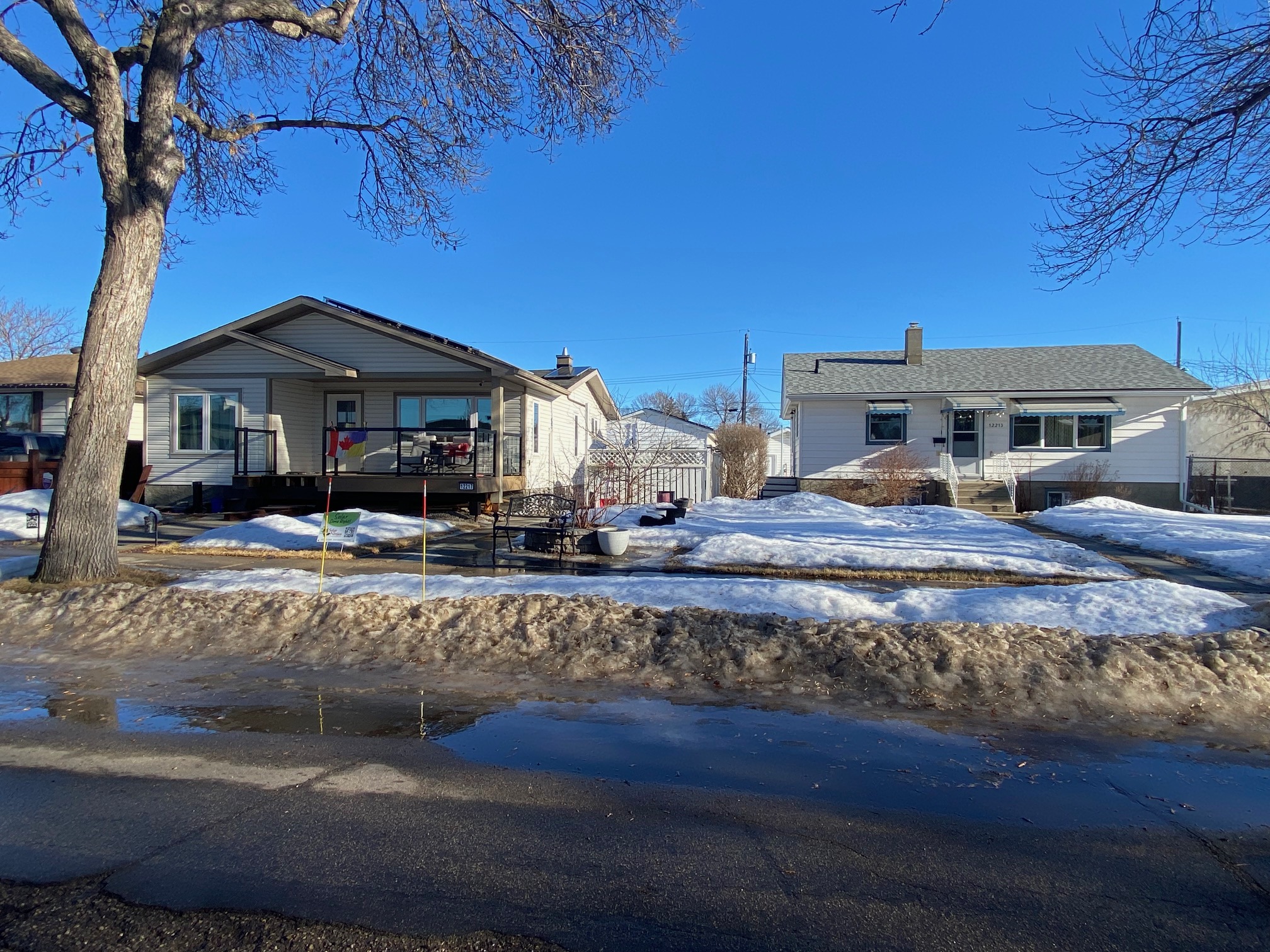 Edmontonian buys neighbouring house to prevent infill development