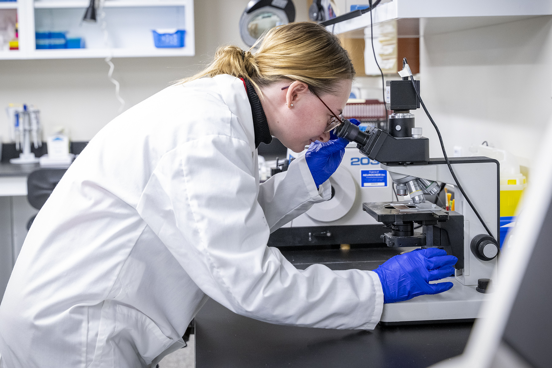 Най-голямата банка за тумори в Канада се премества в нов модерен дом в Кингстън