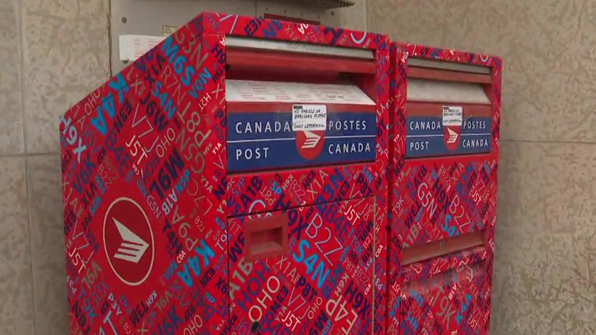 Едсън не е получавал поща от 2 седмици поради наводнение в канадските пощи