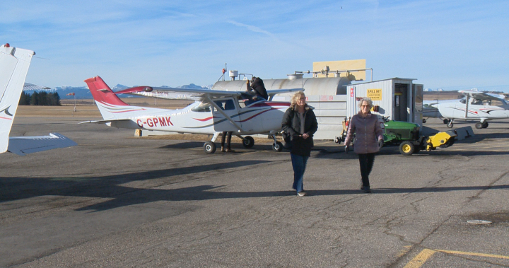 „Живото желание“ на старшия от Калгари стана реалност от местния авиационен клуб