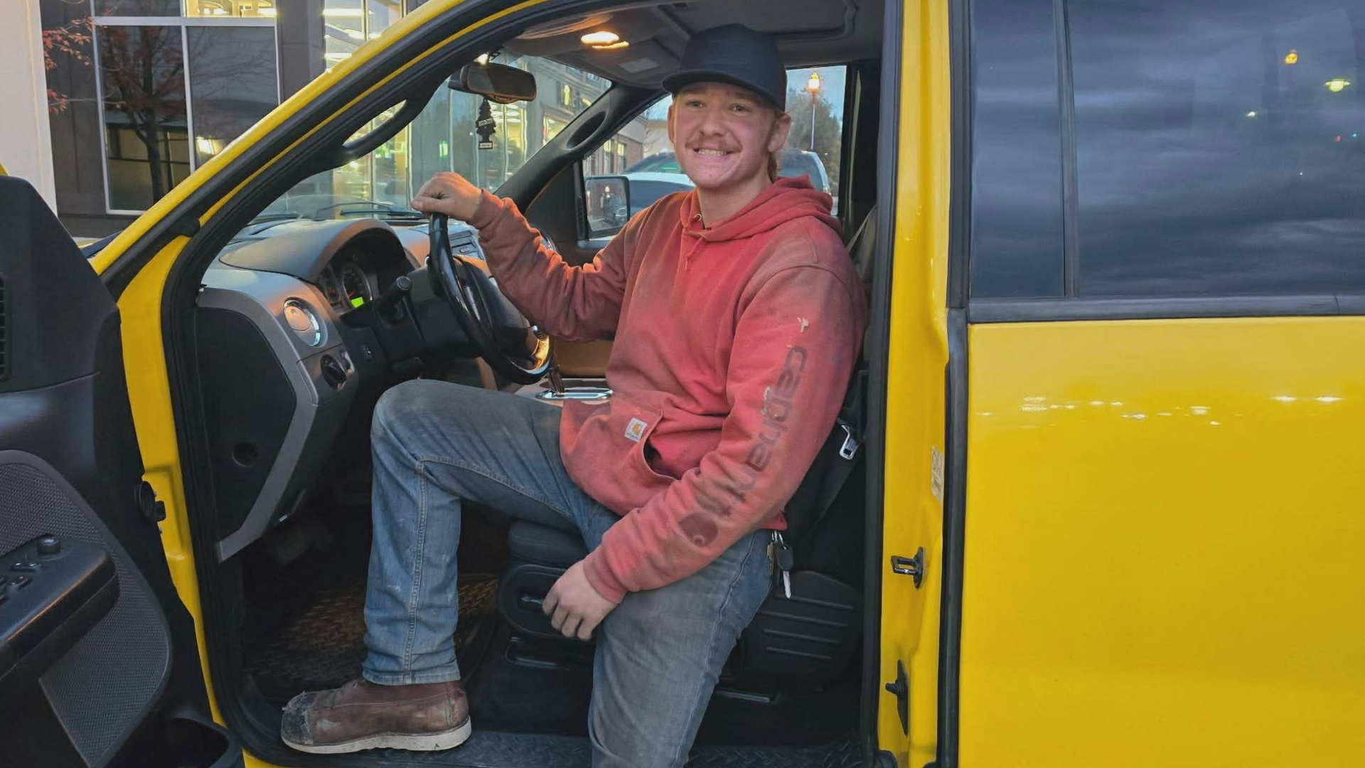 globalnews.ca - Victoria Femia - Vernon man killed in collision after escaping hospital during mental health crisis