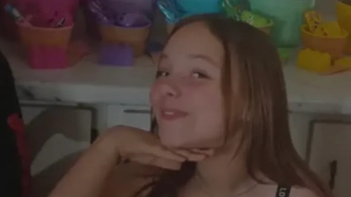 Майката на 12 годишно момиче убито при стрелбата в училище