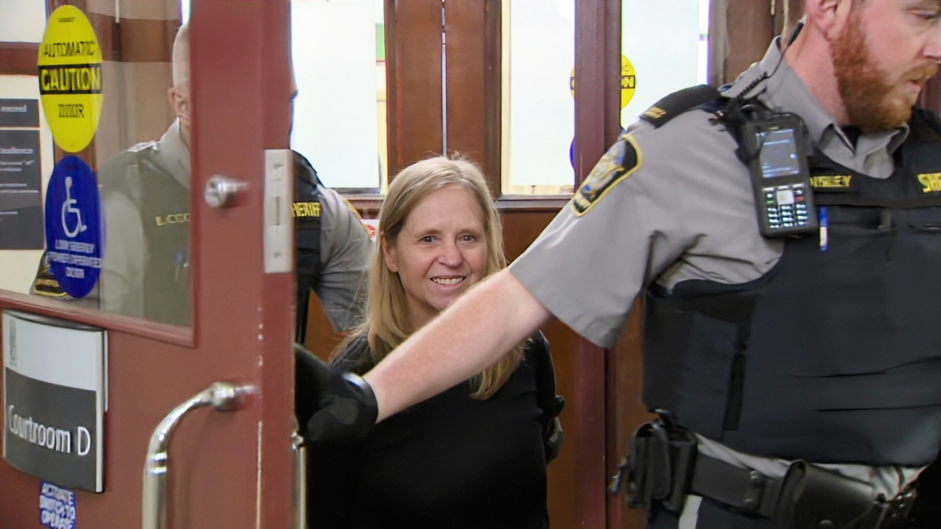 Бивш главен изпълнителен директор на здравеопазването в Нова Скотия е осъден за измама с детска болница