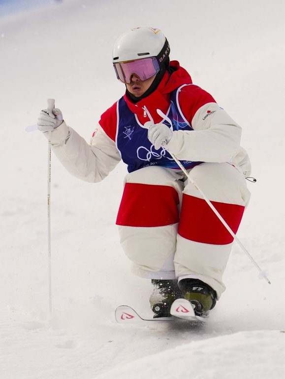 LIVIGNO – Звездата на канадските магнати Микаел Кингсбъри преминава през