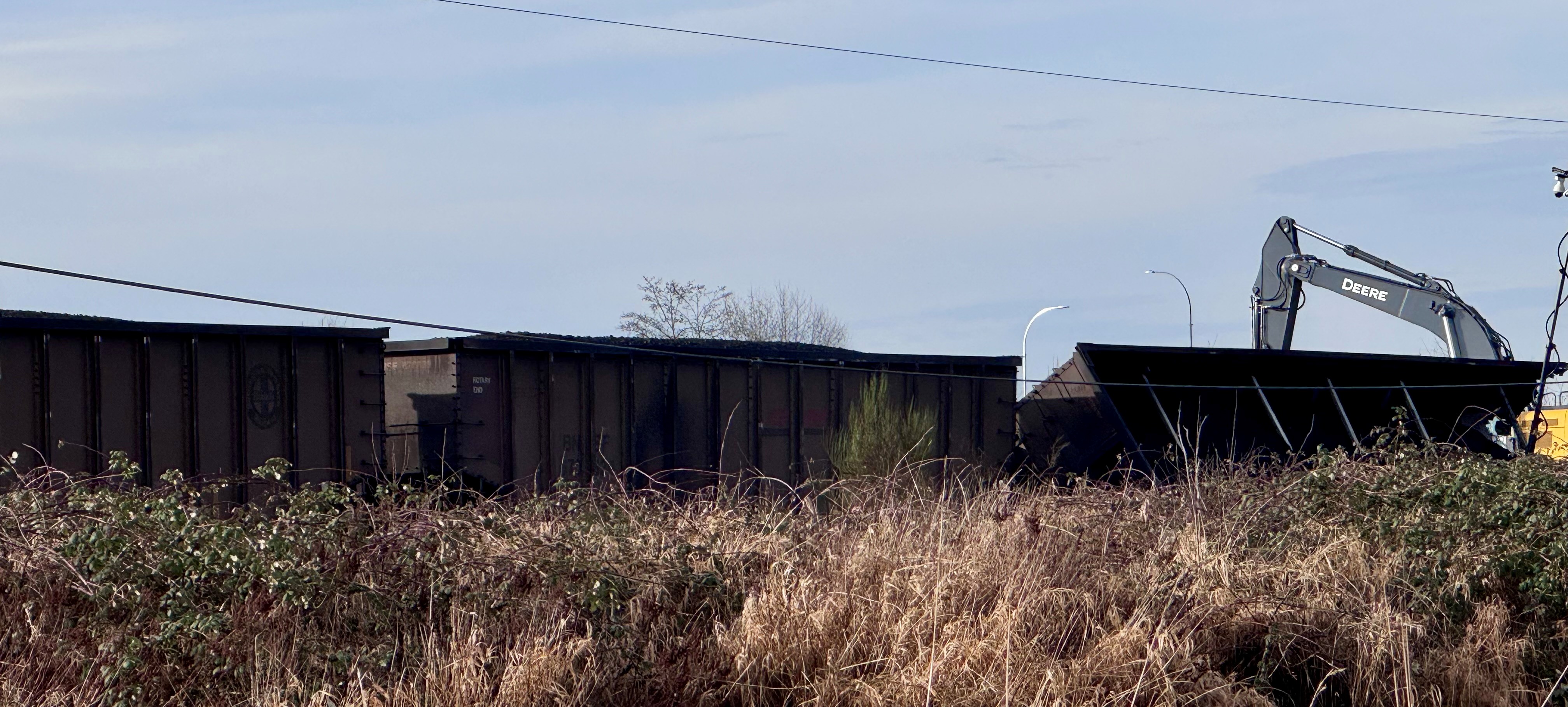 Няма пострадали след дерайлиране на влак в Делта в четвъртък
