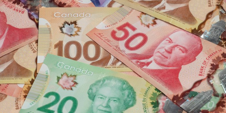 73% of Canadians say 'many' stay in relationships for finances: survey