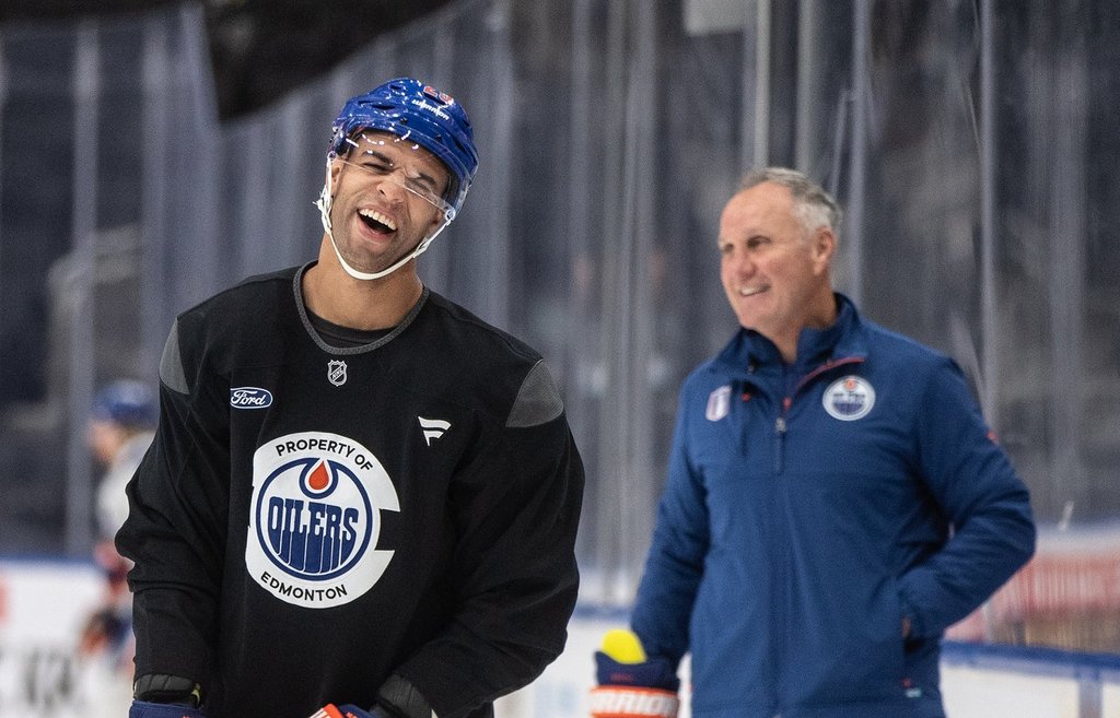 ЕДМОНТОН – Пол Кофи се завръща зад скамейката на Едмънтън