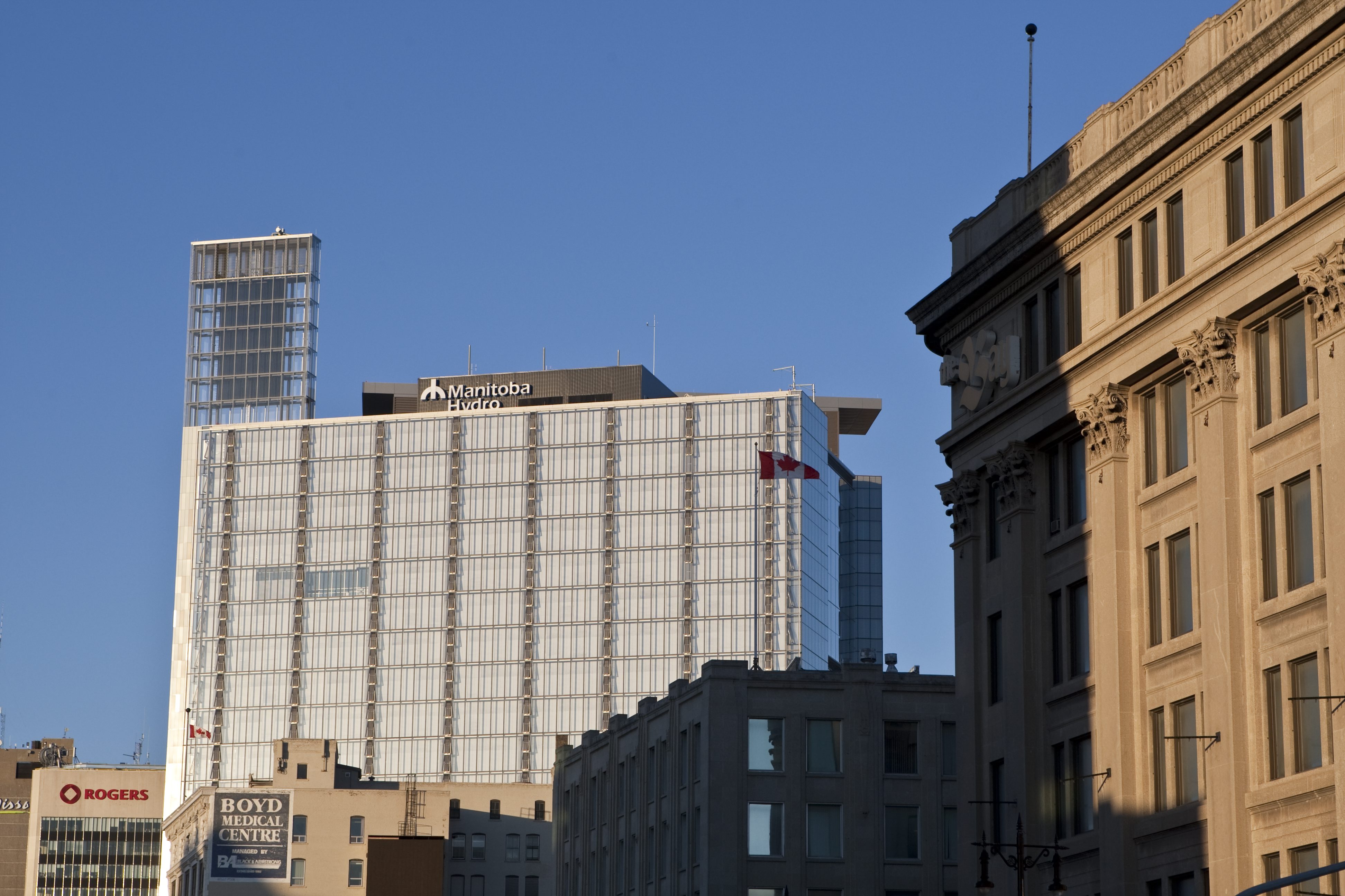 Assault at Manitoba Hydro building raising concerns about downtown safety