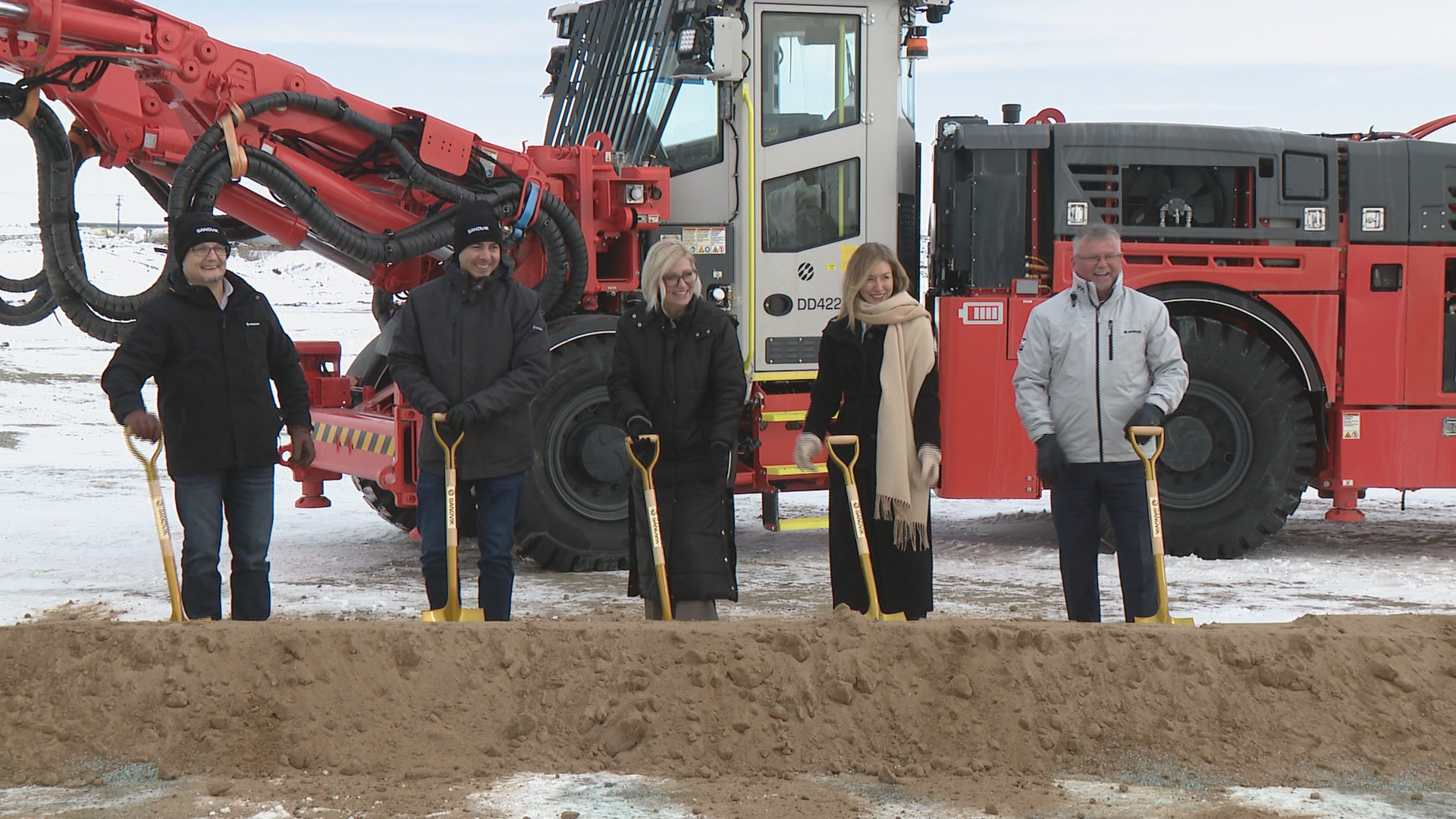 Sandvik inaugura fábrica de equipamentos de mineração de US$ 51 milhões em Saskatoon Sandvik inaugura fábrica de equipamentos de mineração de US$ 51 milhões em Saskatoon