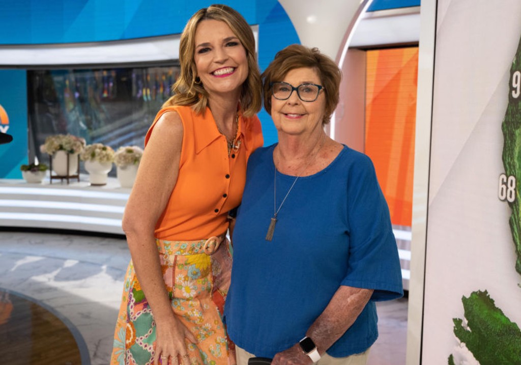 Полицията смята, че майката на водещата на „Днес“ Савана Гътри е била отвлечена от дома