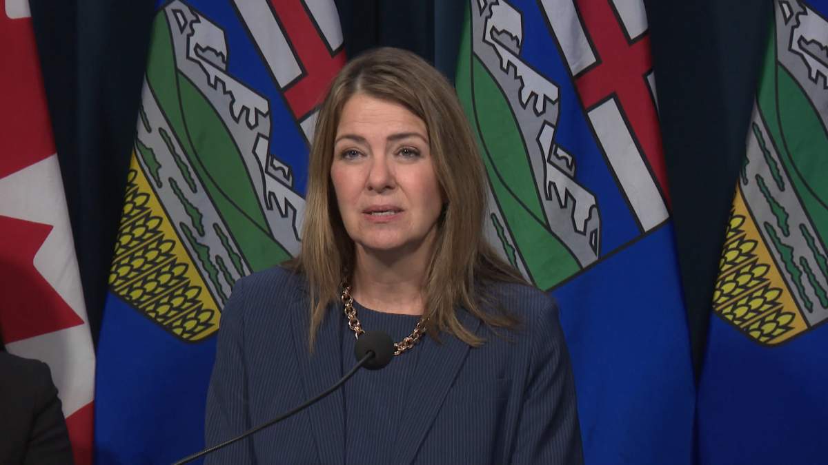 Alberta Premier Danielle Smith says she will be discussing Canada's immigration policies during a province-wide television address on Thursday.