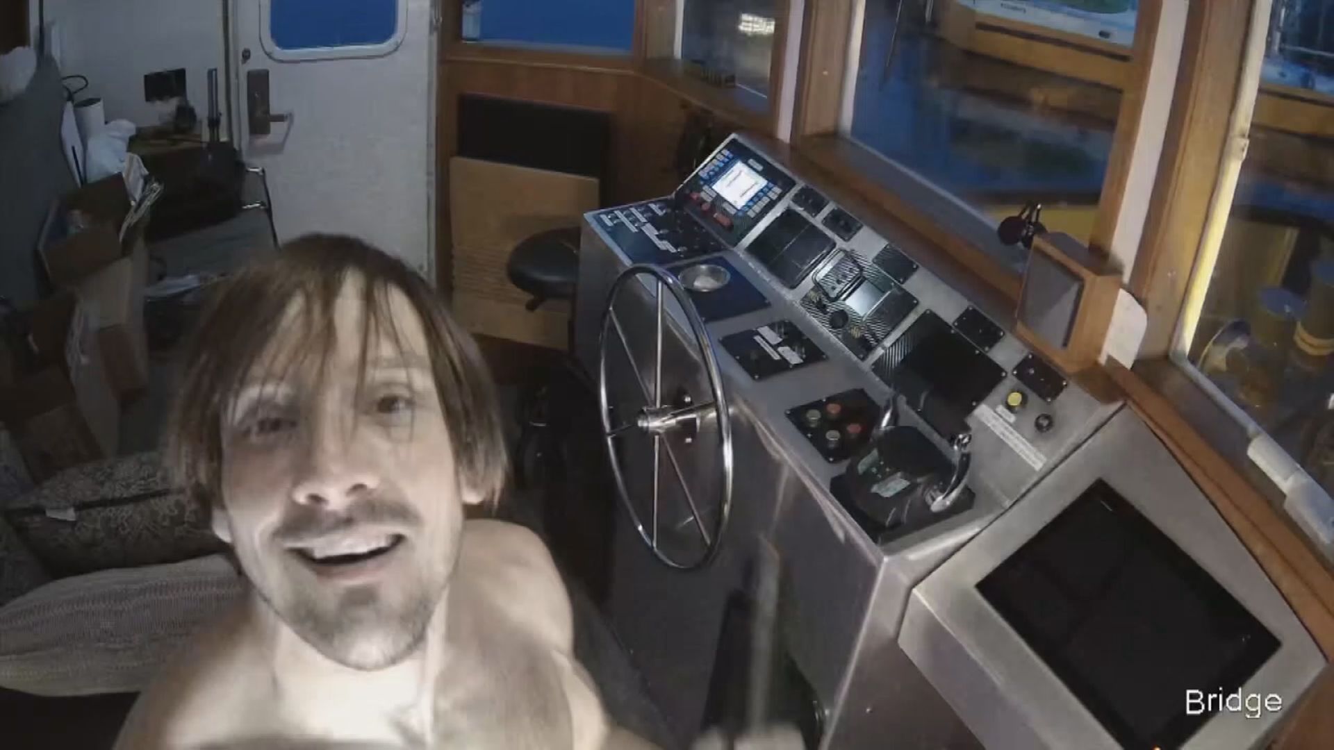 Мъж който беше арестуван и обвинен в странно проникване на