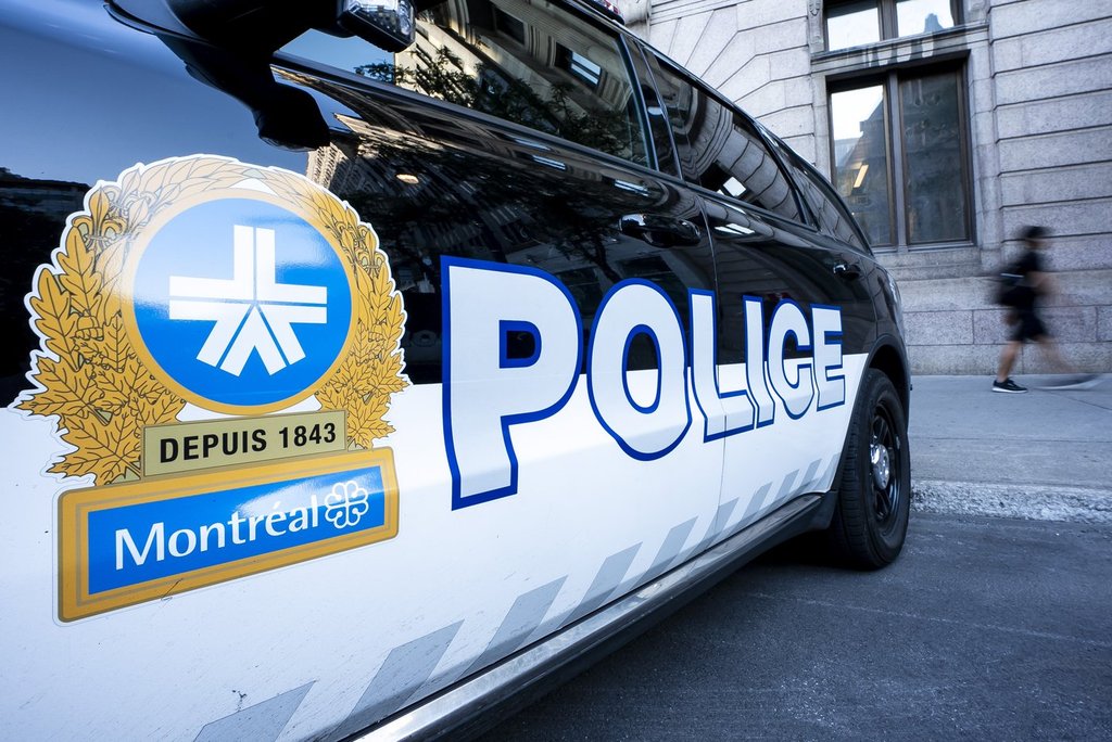 Teen Stabbed Outside Montreal High School, Police Say Injuries Not Life-threatening - Beritaja
