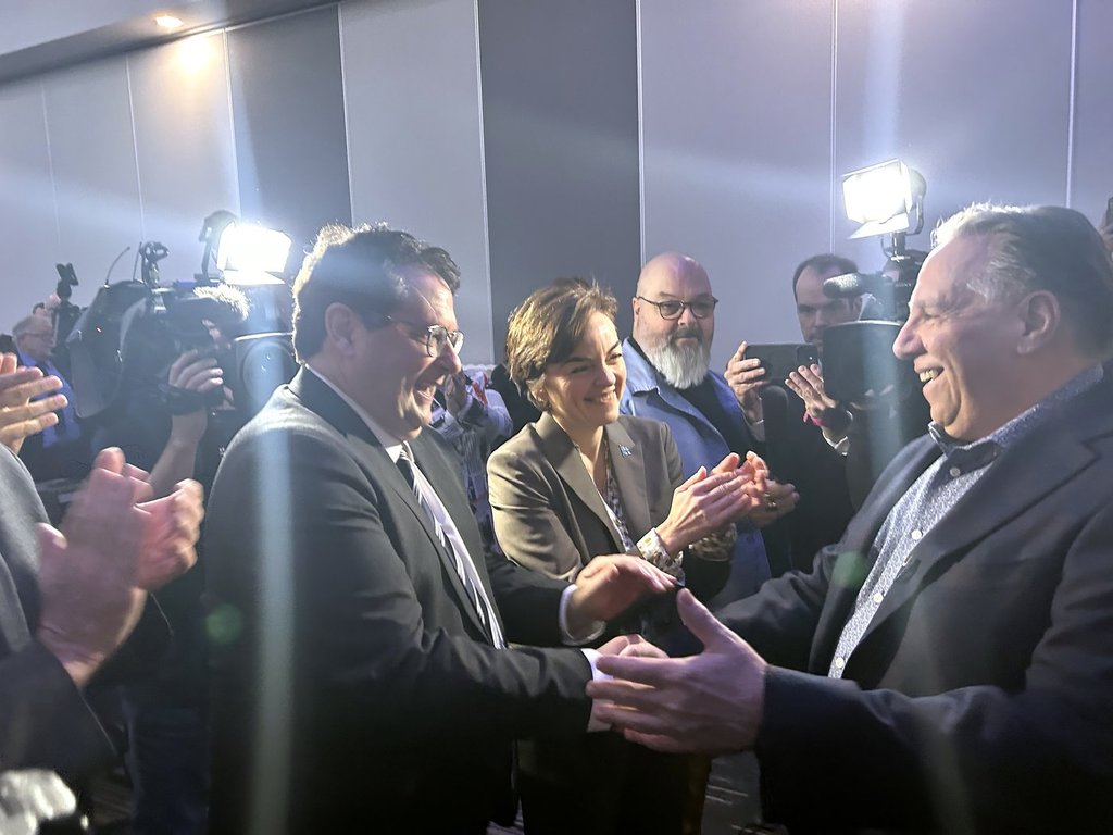 Fréchette and Drainville face off in first CAQ leadership debate
