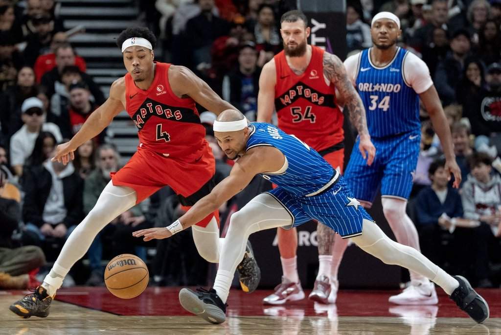Barnes leads Raptors in 139-87 romp over Magic