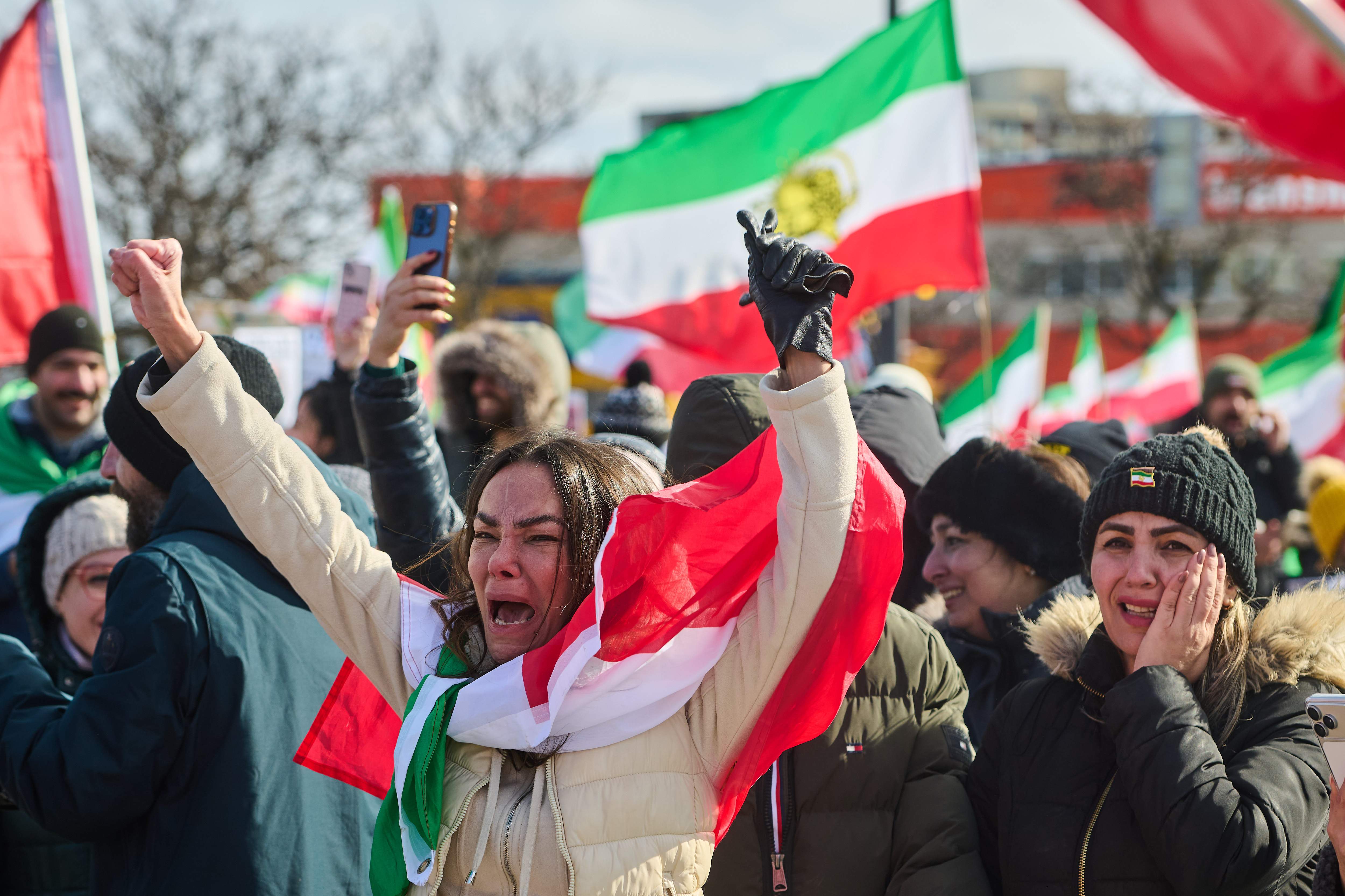 Deportation hearing begins for alleged senior Iranian regime official