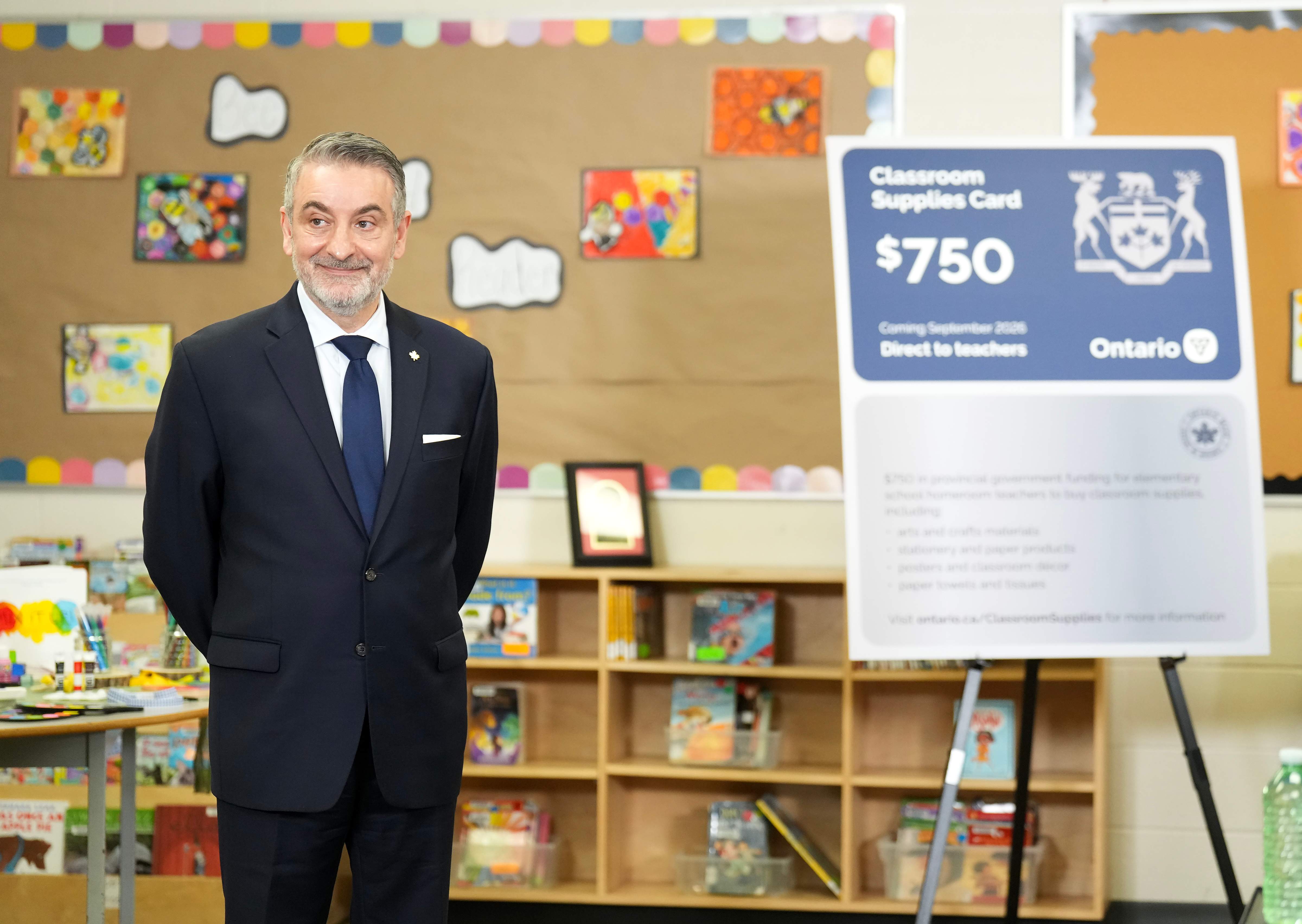 Ontario elementary school teachers getting $750 spending accounts for supplies