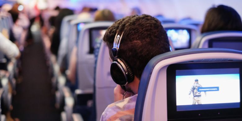 United Airlines can kick you off a flight if you don't wear headphones