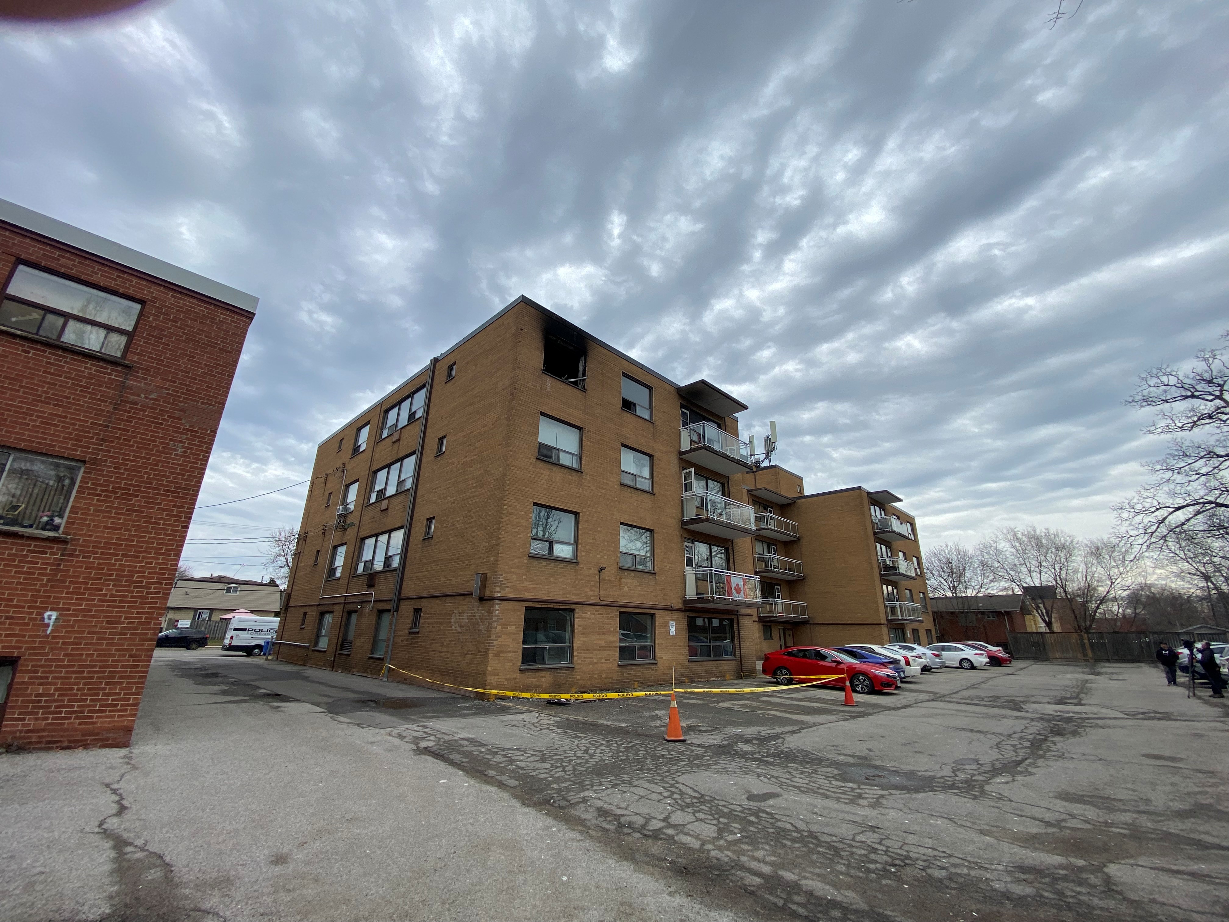 Man, cat dead after fire rips through Hamilton apartment