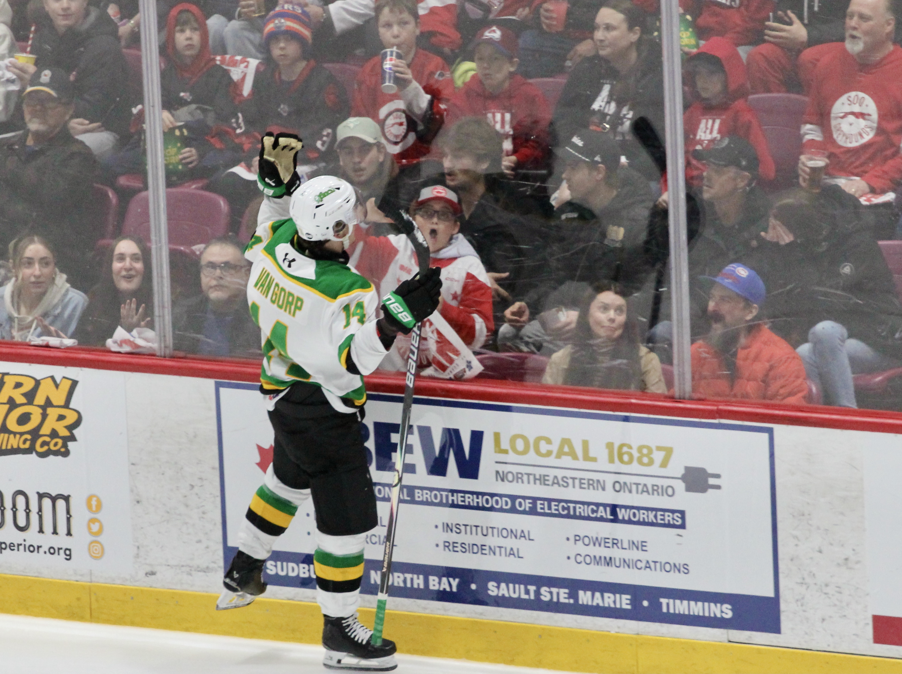 Soo Greyhounds defeat London Knights in double overtime to take 3-0 series lead
