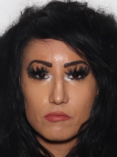 ऑगस्ट 2025 मध्ये मारण्यात आलेल्या मारिका (मिका) सटनचा एक न नोंदलेला फोटो.