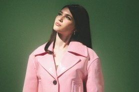  Sienna Spiro on Living Her Dreams and the Story Behind Her New Single ‘The Visitor’