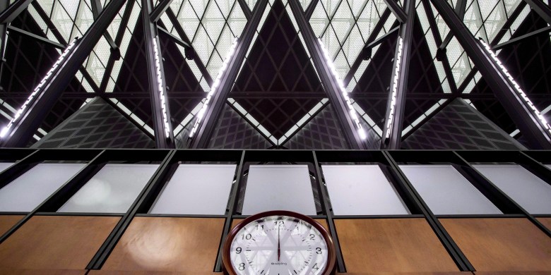 Why most Canadians will keep daylight saving time changes as B.C. stops