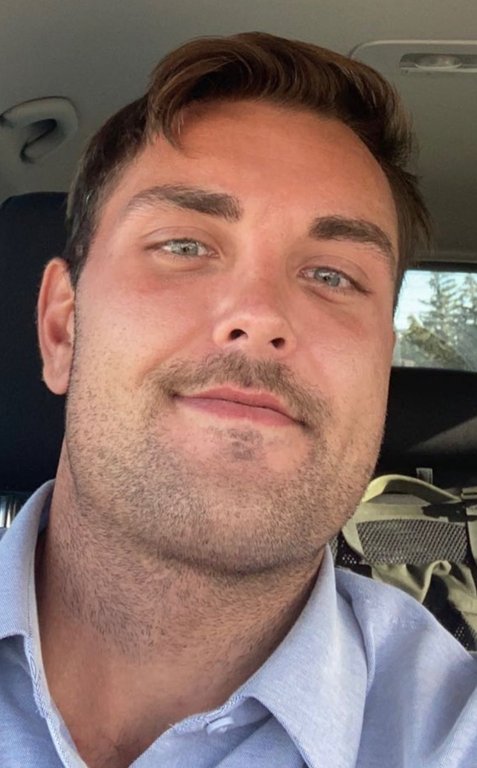 Teacher recognized for heroism following fire attack on girl at Saskatoon high school