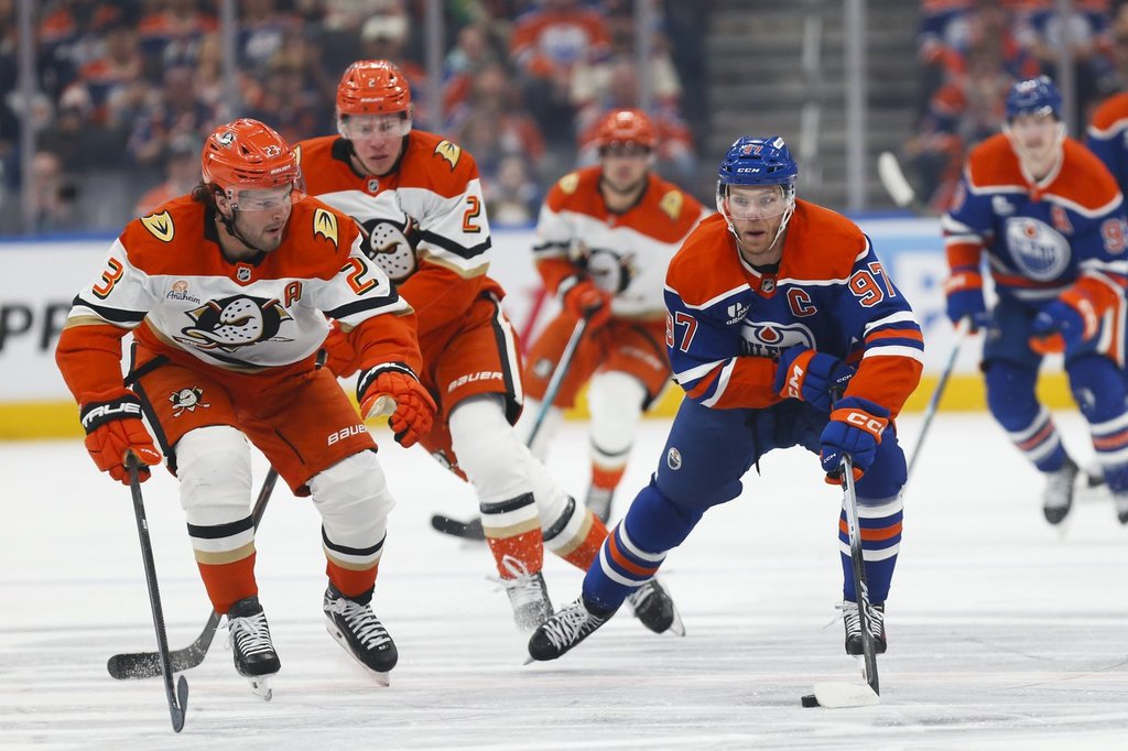 Oilers’ Mcdavid Labouring To Start Nhl Playoffs - Beritaja