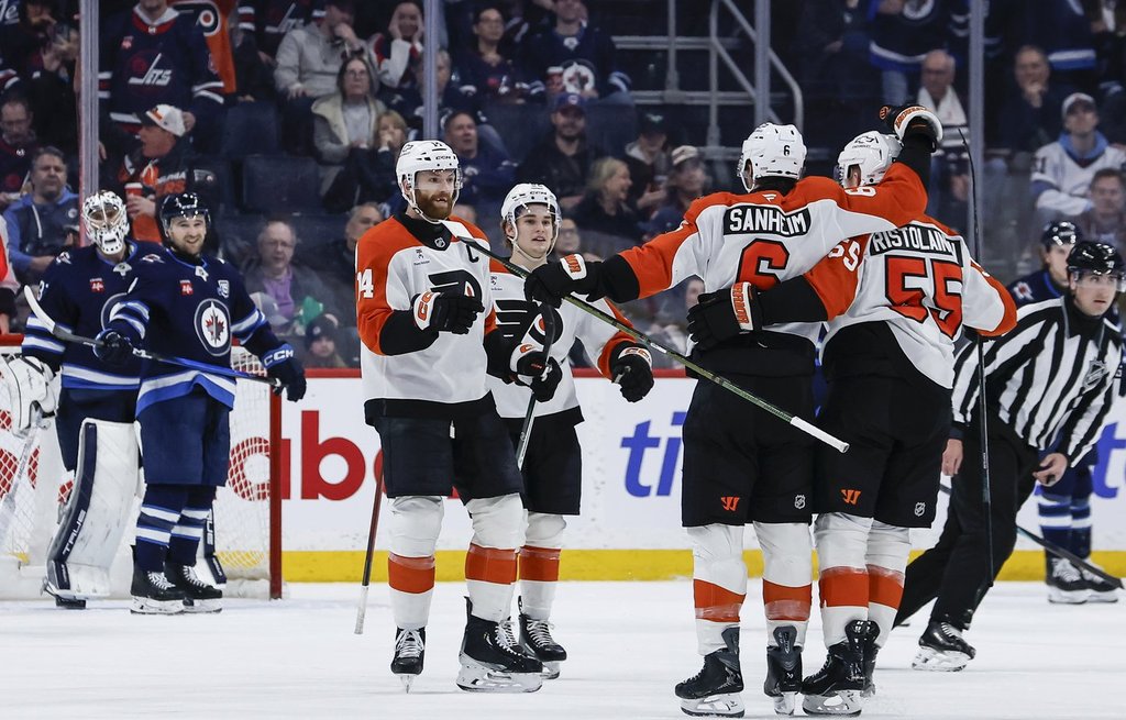Jets’ playoff hopes take hard hit with ugly loss