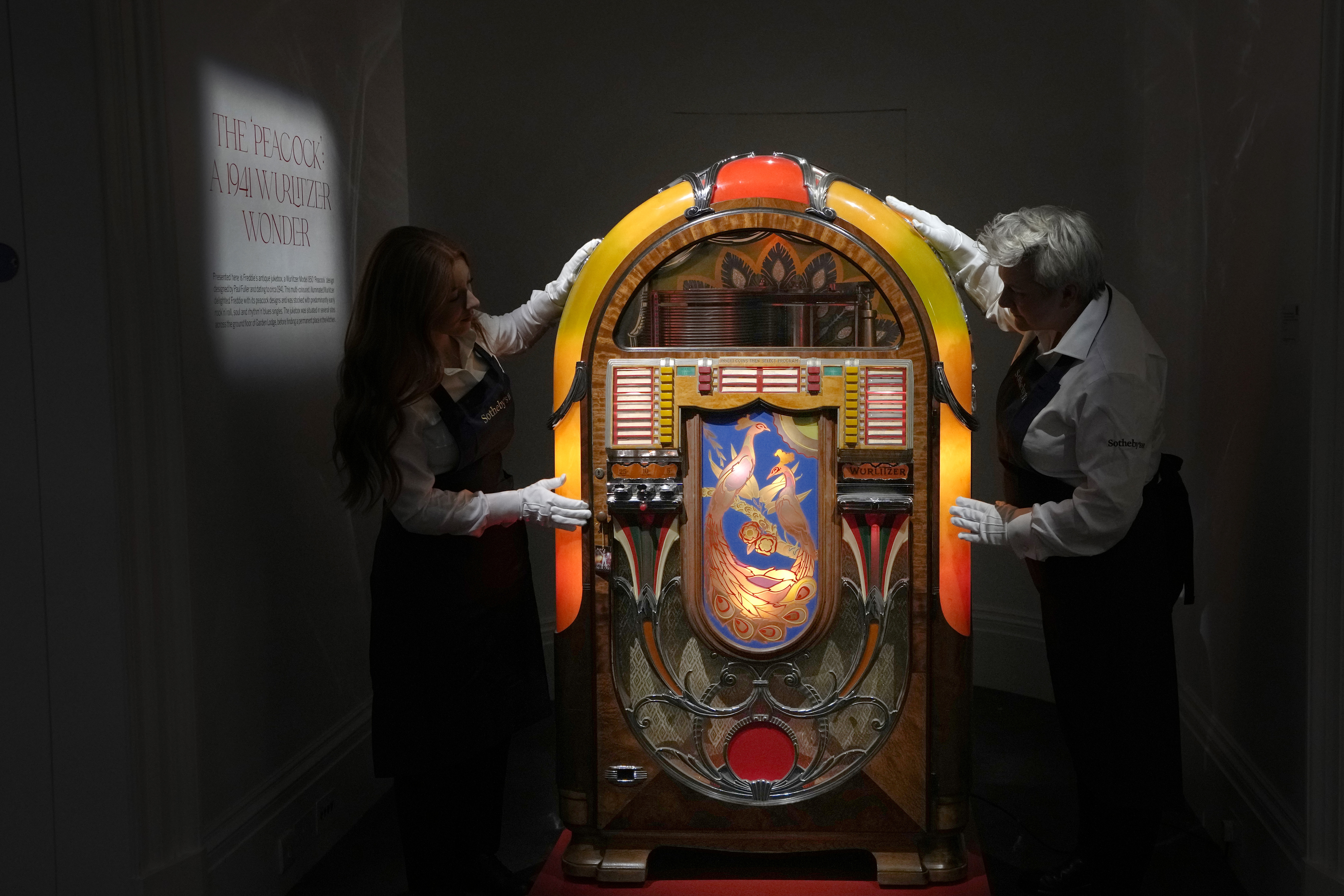 Revisiting the days when the mob controlled the jukeboxes
