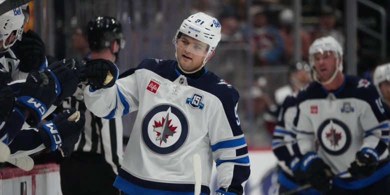 Winnipeg Jets sign forward Cole Perfetti to 5-year contract