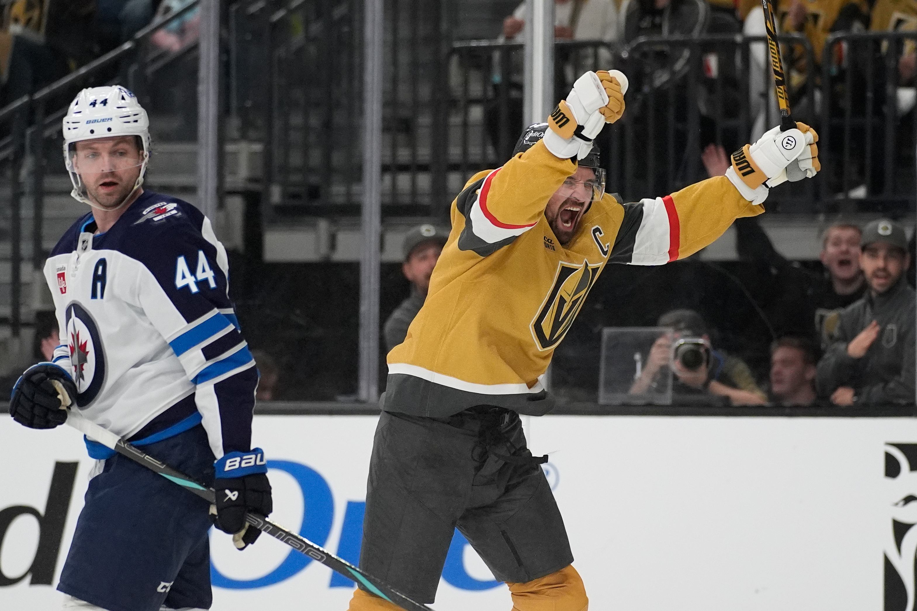 Winnipeg Jets fall to Vegas 6-2, eliminated from playoff contention