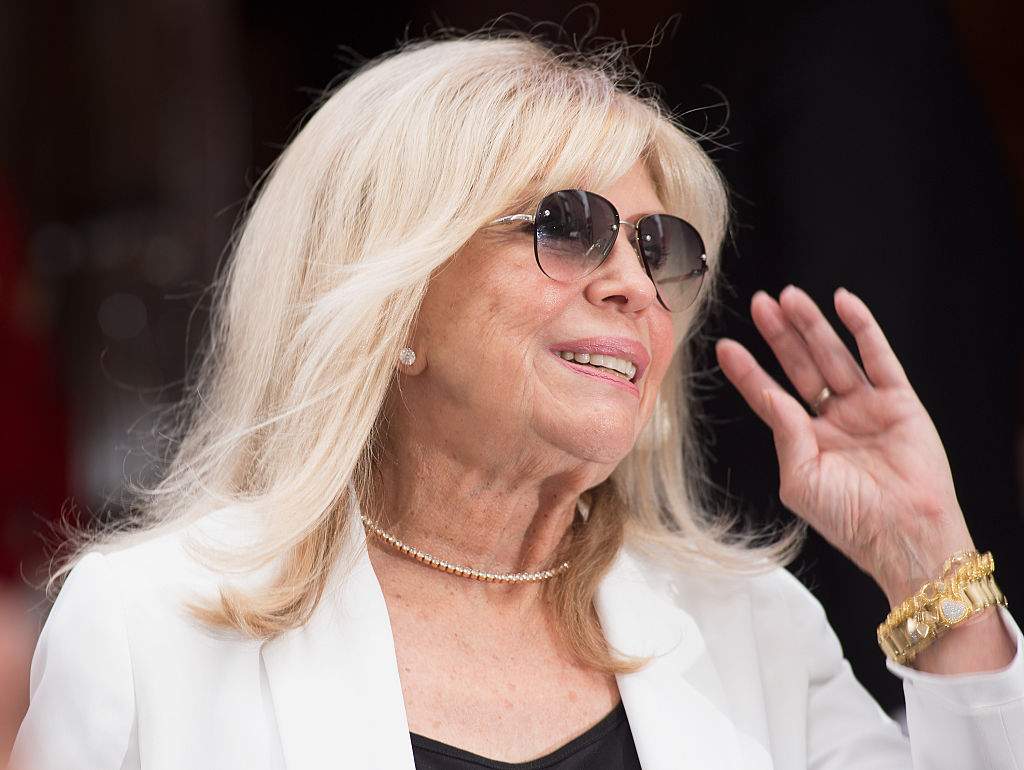 Why Nancy Sinatra Keeps Correcting the Record on Trump