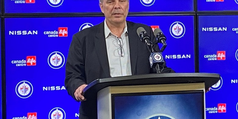 Arniel, Cheveldayoff address disappointing Jets season