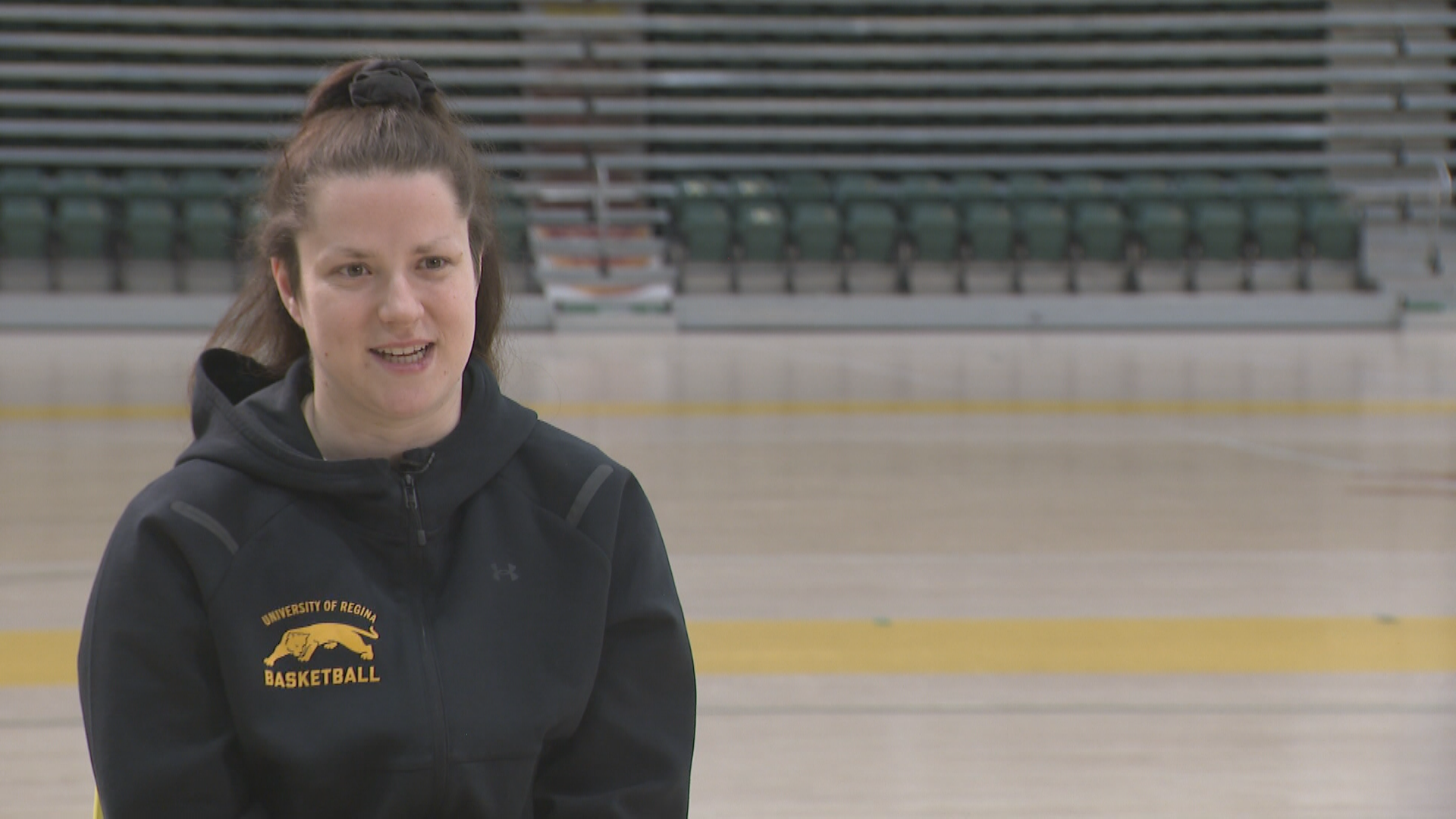 From Review To Reversal: Kleisinger Back As Women’s Basketball Coach At U Of R - Beritaja